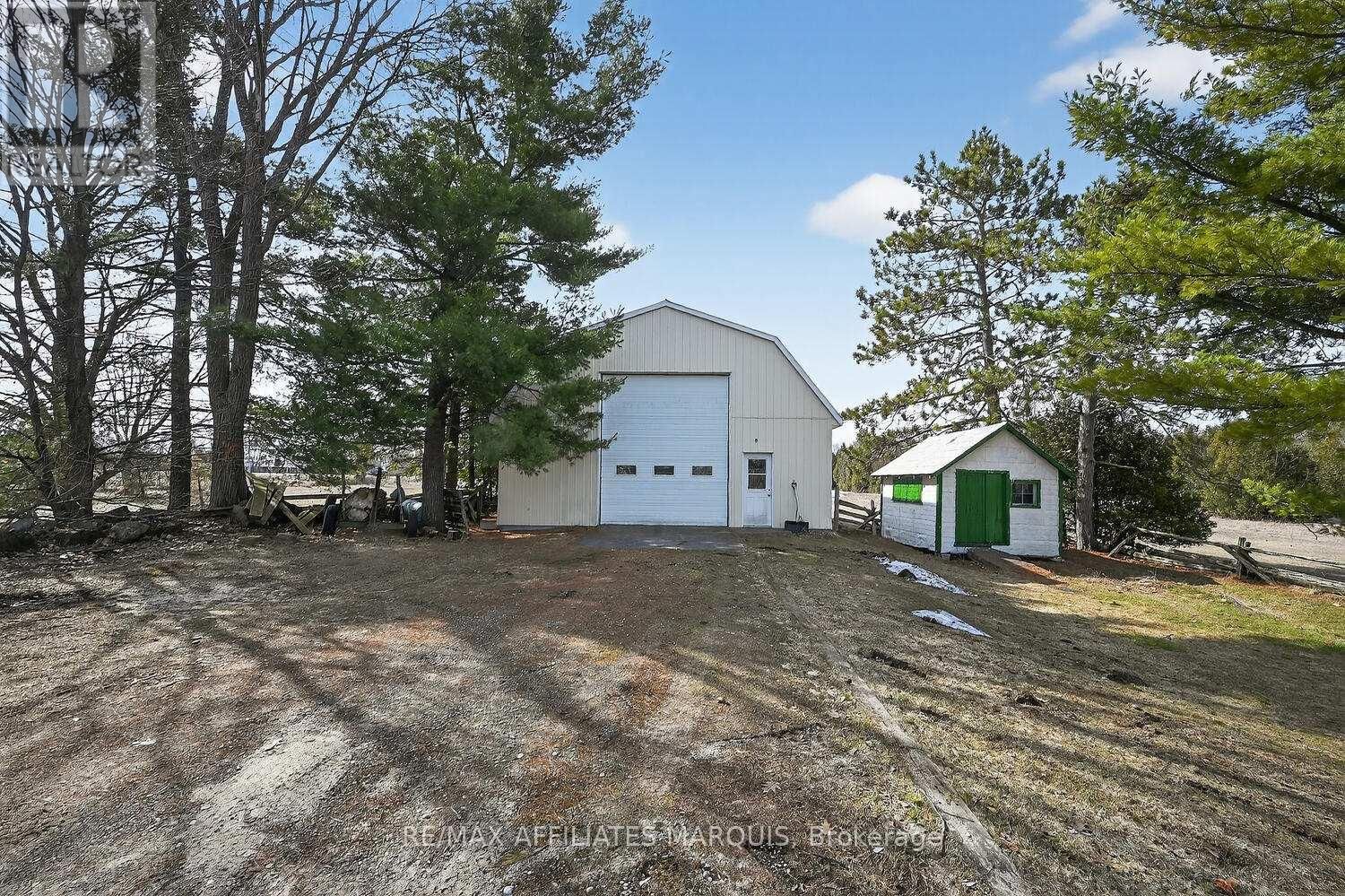 826 HIGHWAY 15 ROAD Image 37