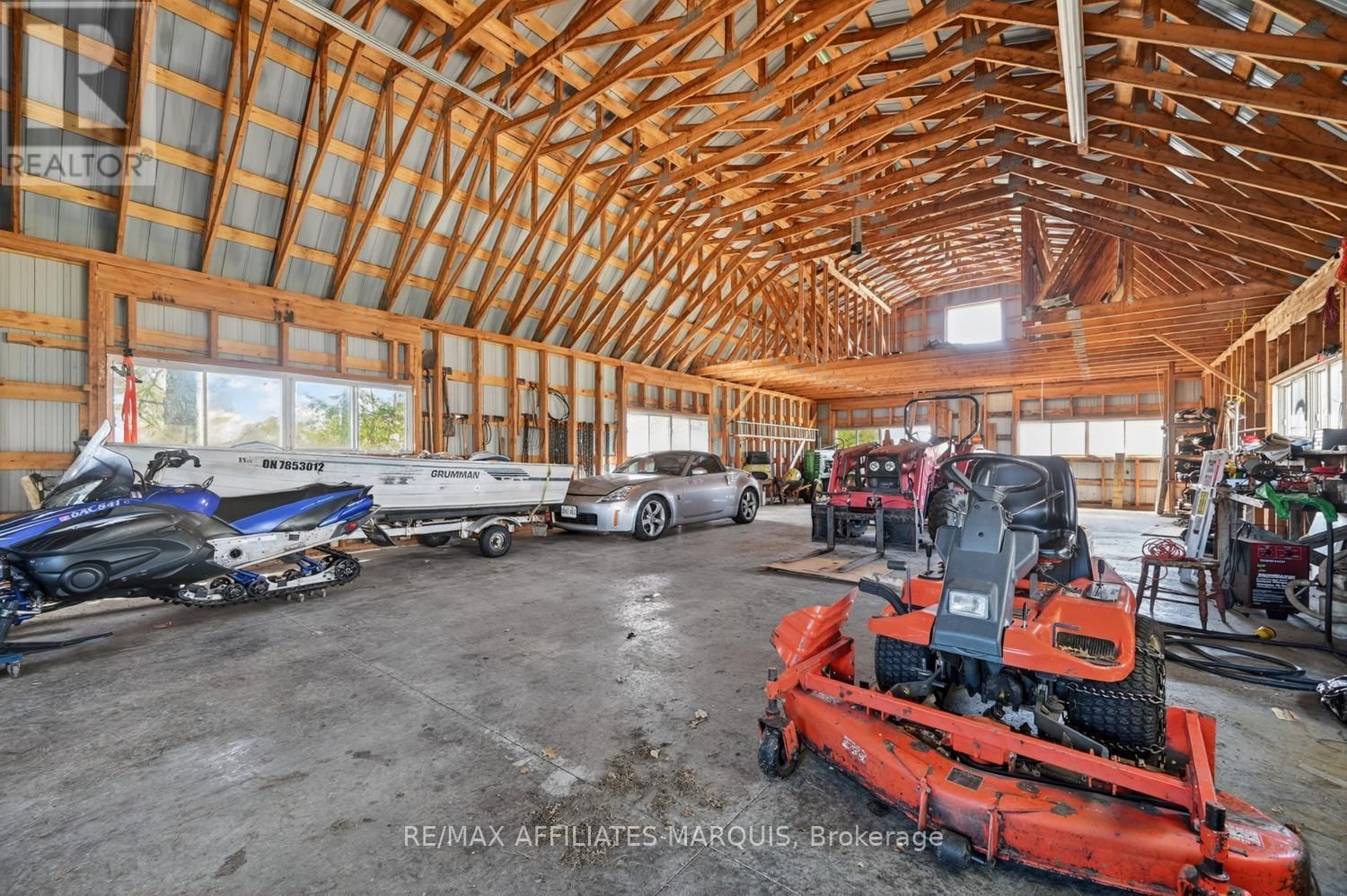 826 HIGHWAY 15 ROAD Image 38