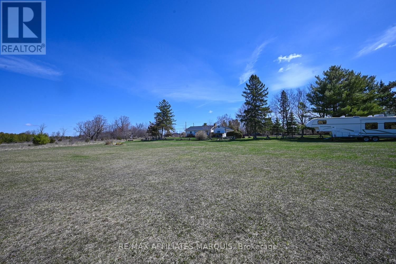 826 HIGHWAY 15 ROAD Image 43