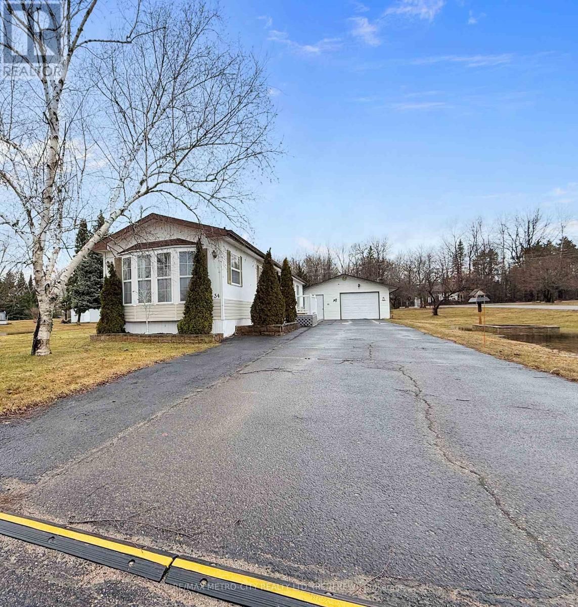 34 SUNSET LANE Image 3