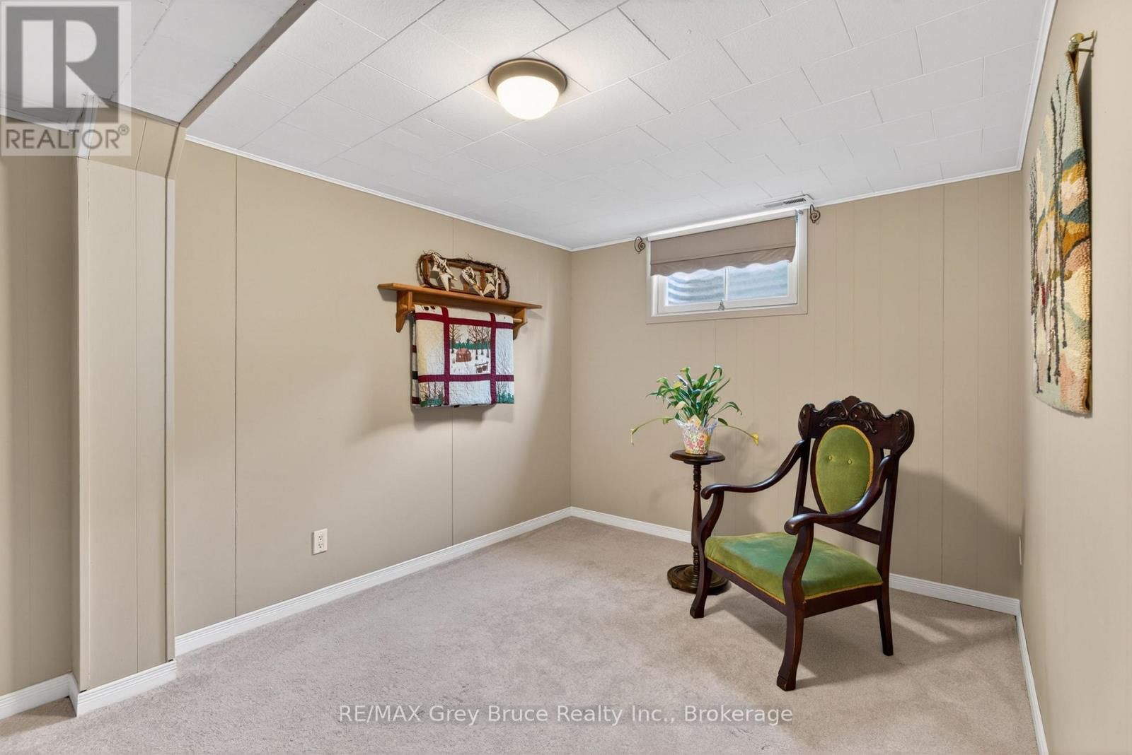 331 8TH AVENUE EAST Image 28