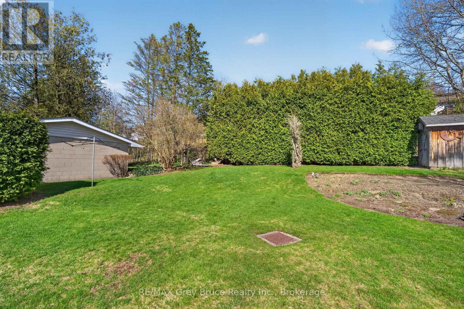 331 8TH AVENUE EAST Image 4