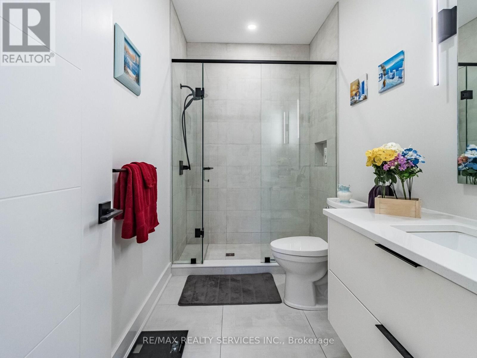 18 PRINCETON COMMON STREET Image 10