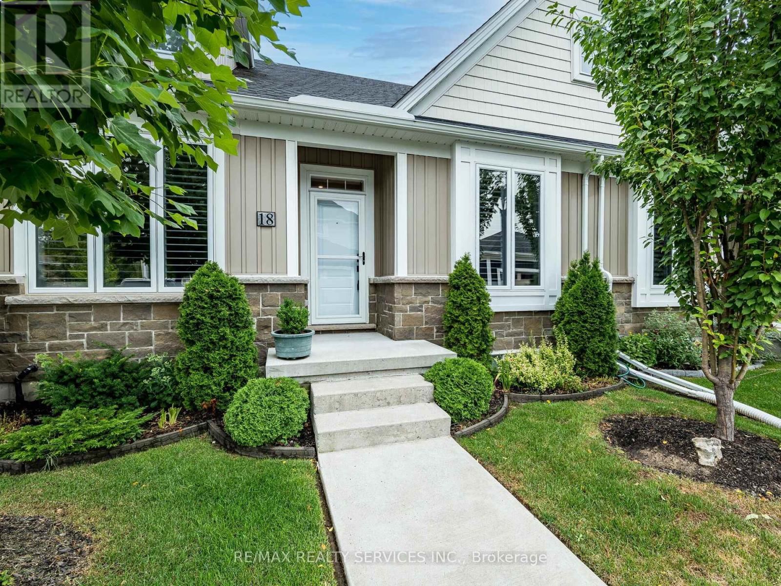 18 PRINCETON COMMON STREET Image 3