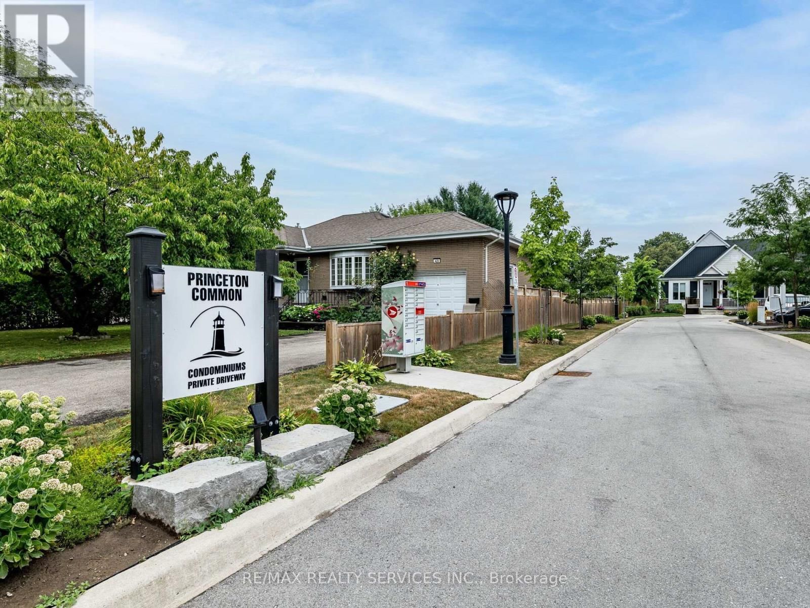 18 PRINCETON COMMON STREET Image 41