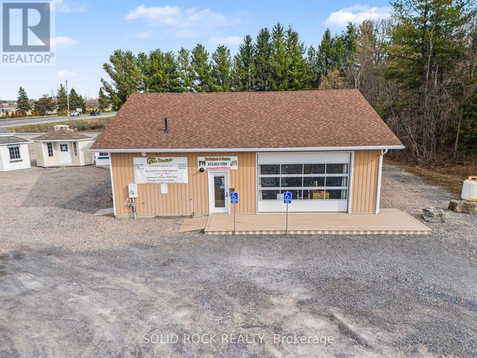2491 CARP ROAD Image 15