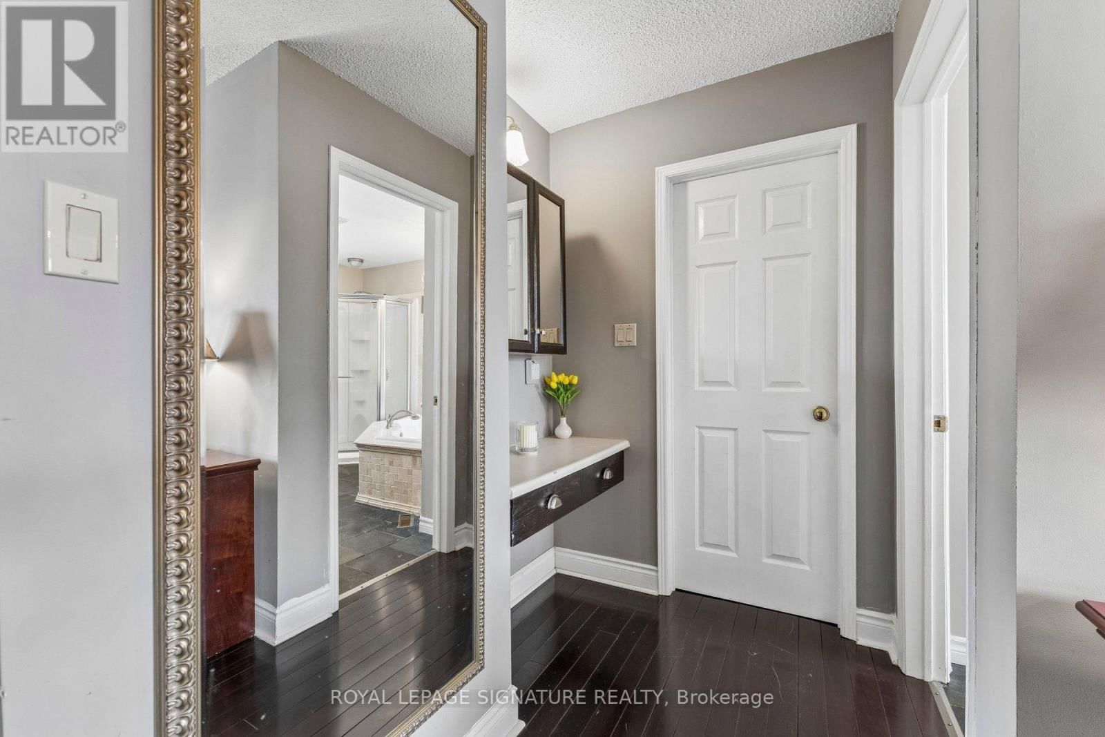 16 HILLTOP CRESCENT Image 15