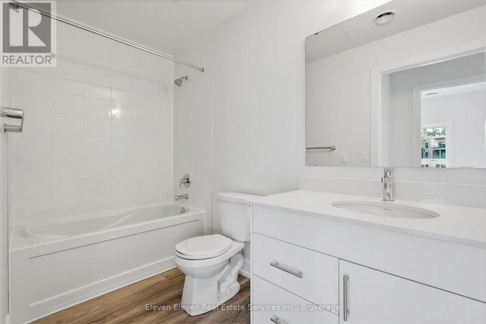 317 - 1100 LACKNER PLACE Image 18