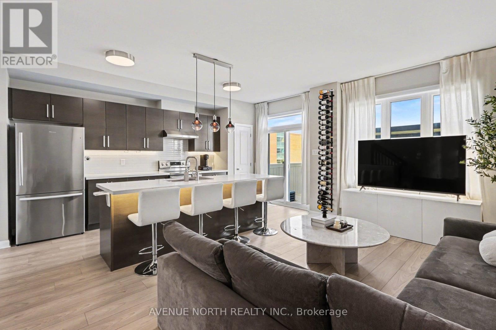 159 BENDING WAY Image 6