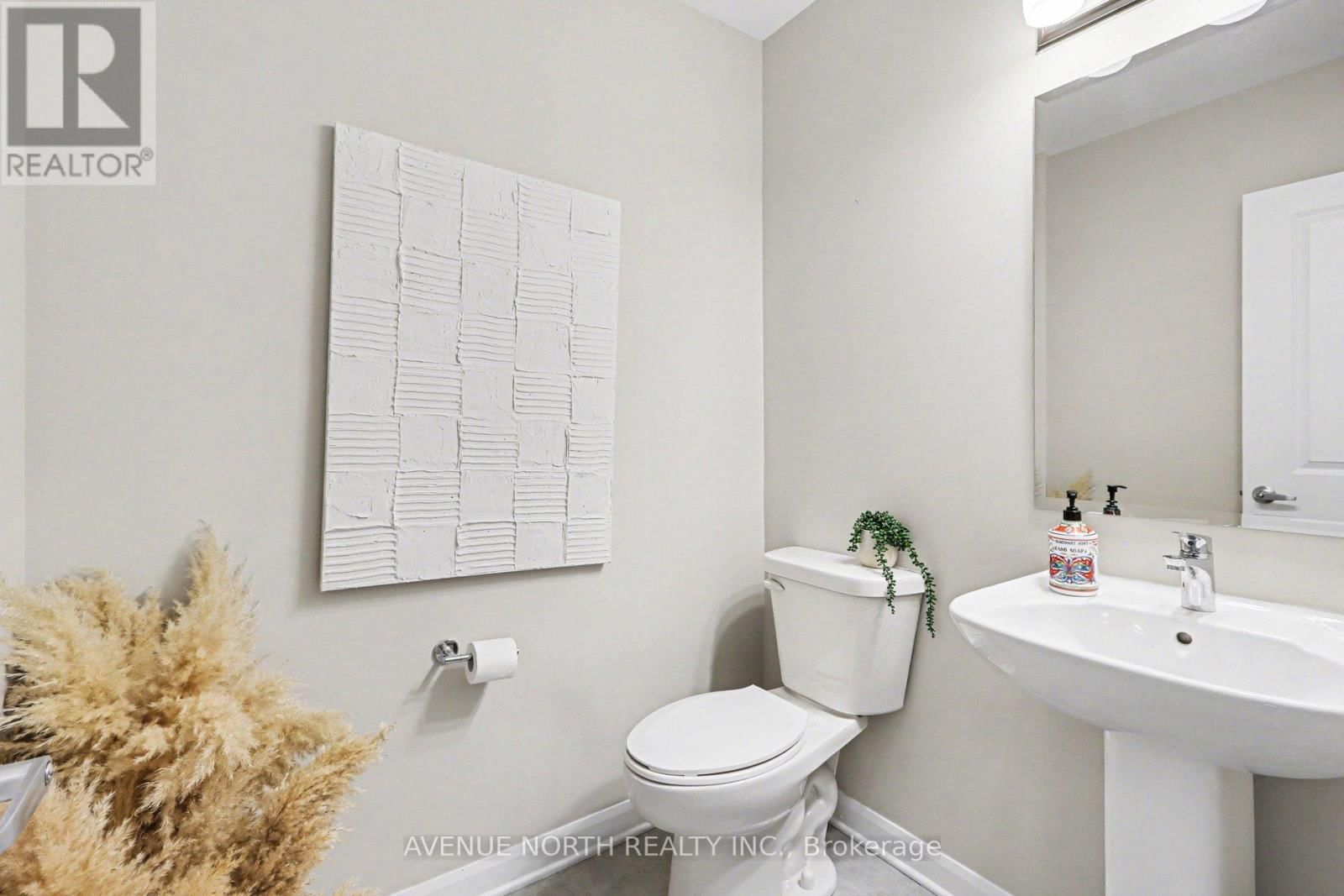 159 BENDING WAY Image 9