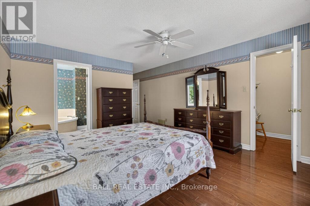 26 ISLAND BAY DRIVE Image 15