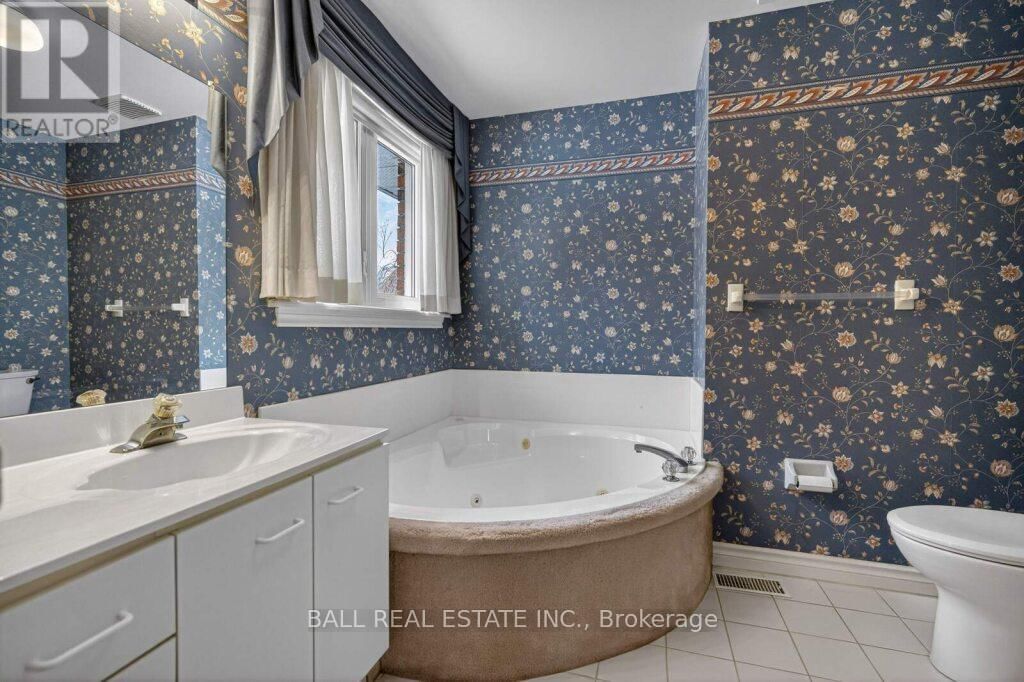 26 ISLAND BAY DRIVE Image 17