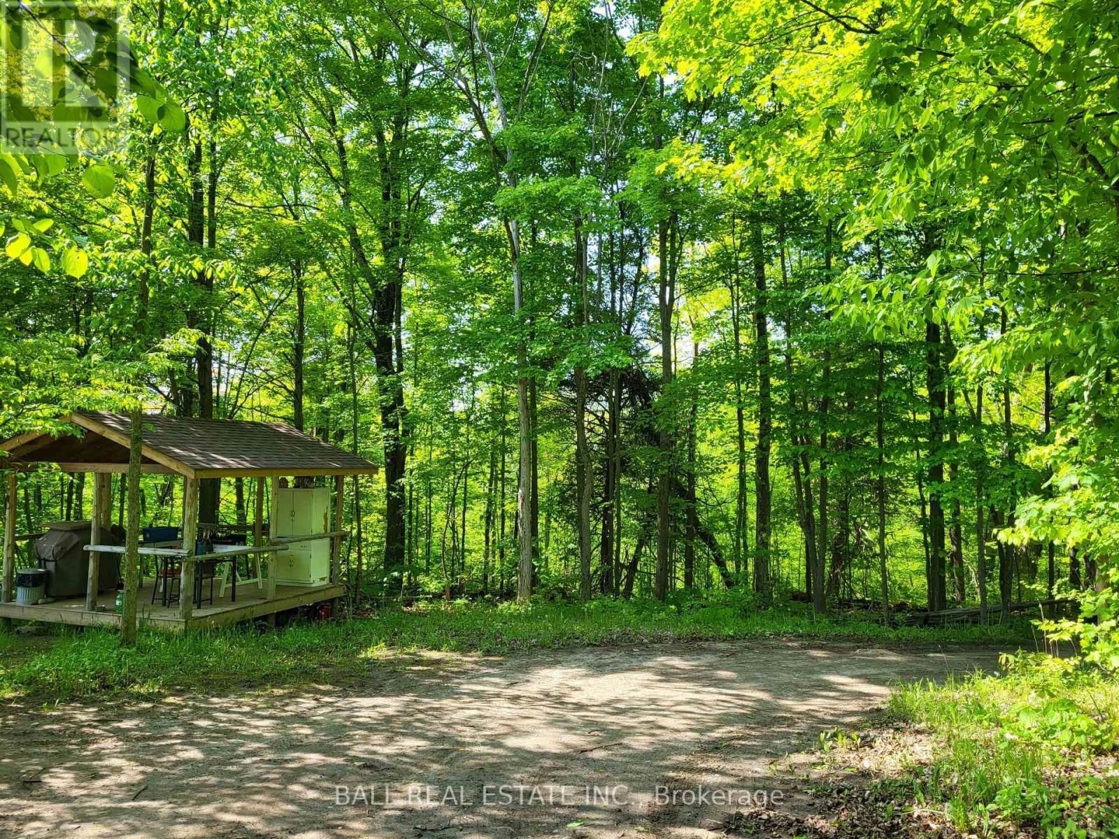 81 SILVER HEIGHTS DRIVE Image 16