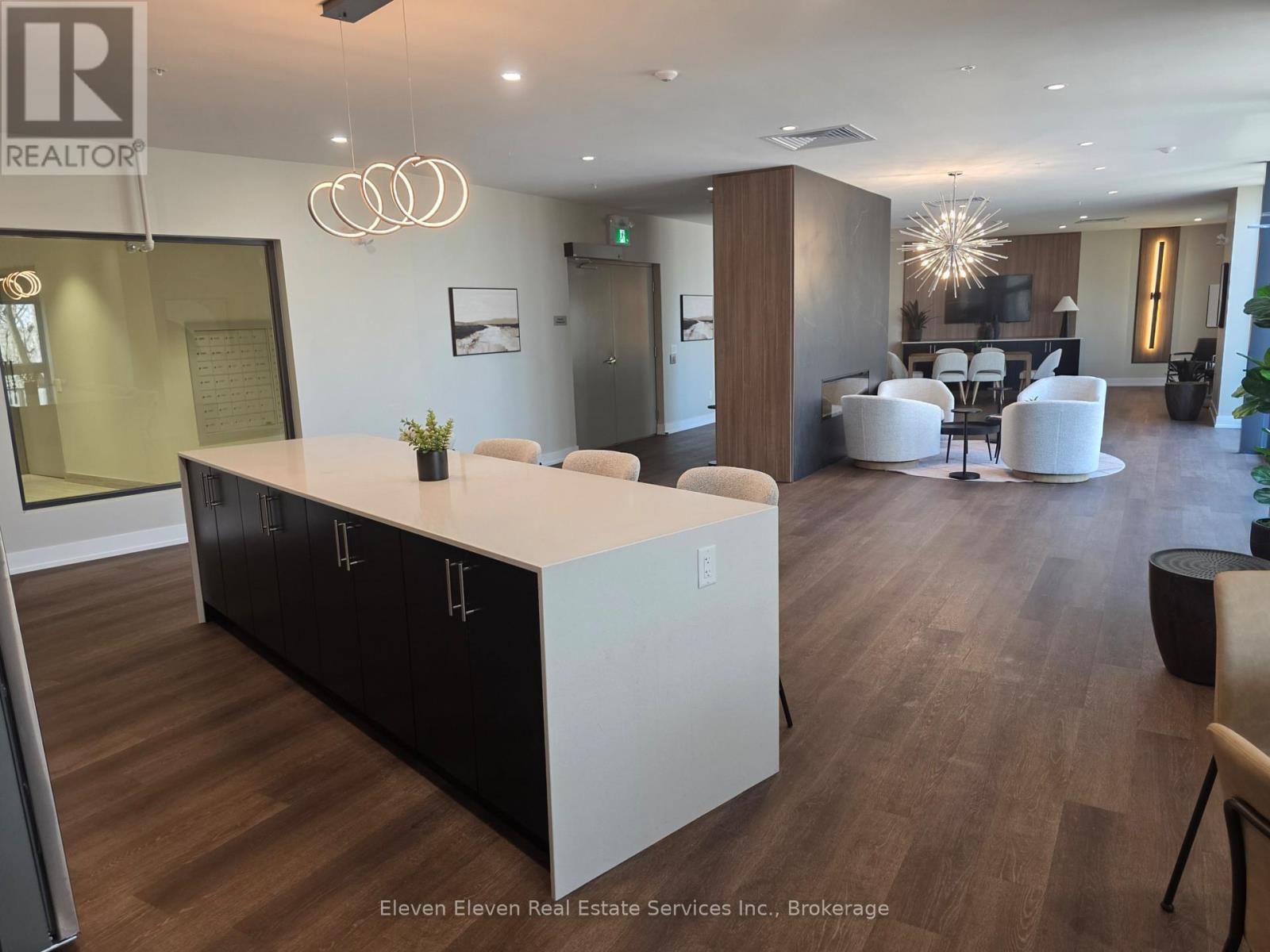 301 - 1100 LACKNER PLACE Image 26