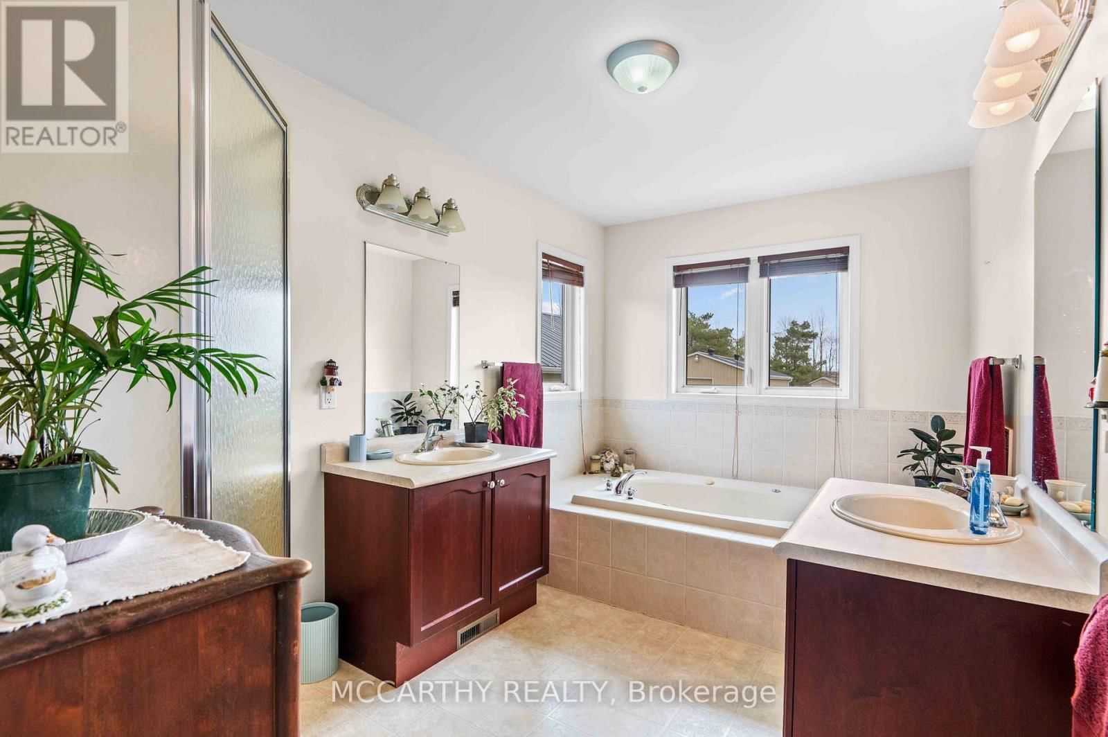 260376 SOUTHGATE RD 26 ROAD Image 21