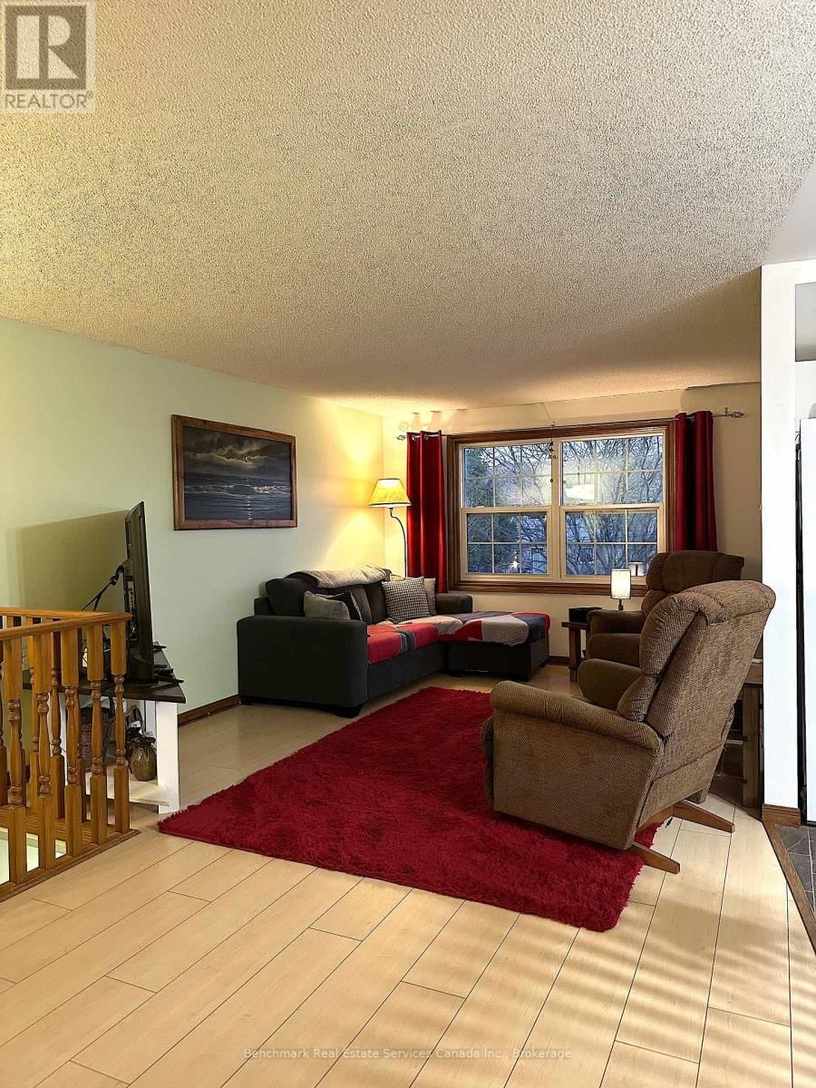 21 SOUTHVALE ROAD Image 16