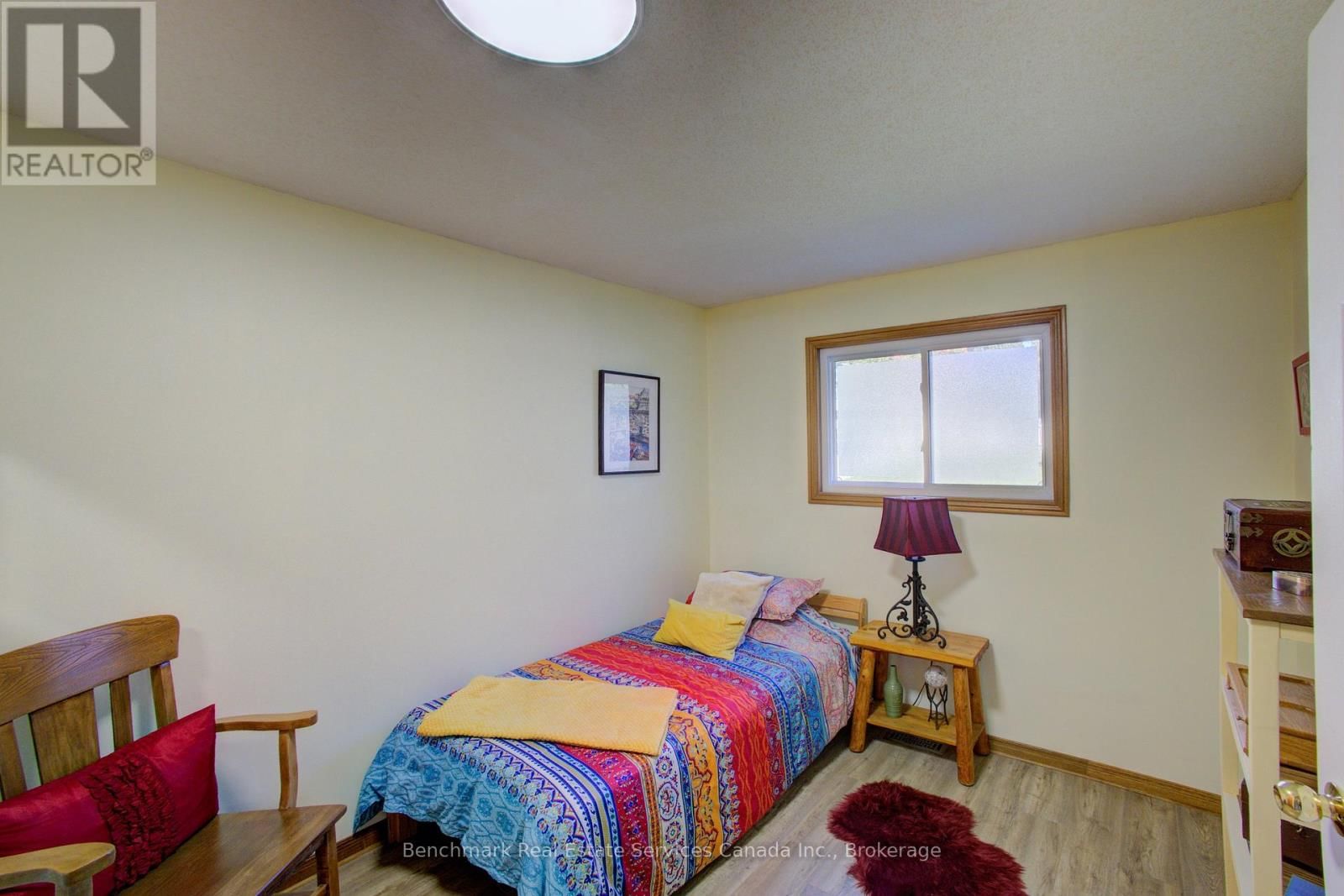 21 SOUTHVALE ROAD Image 24