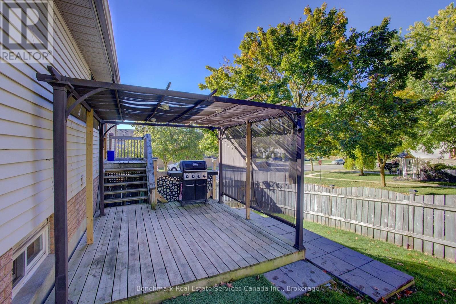 21 SOUTHVALE ROAD Image 29