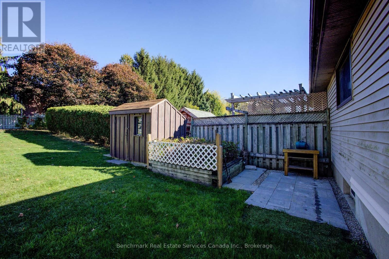 21 SOUTHVALE ROAD Image 30