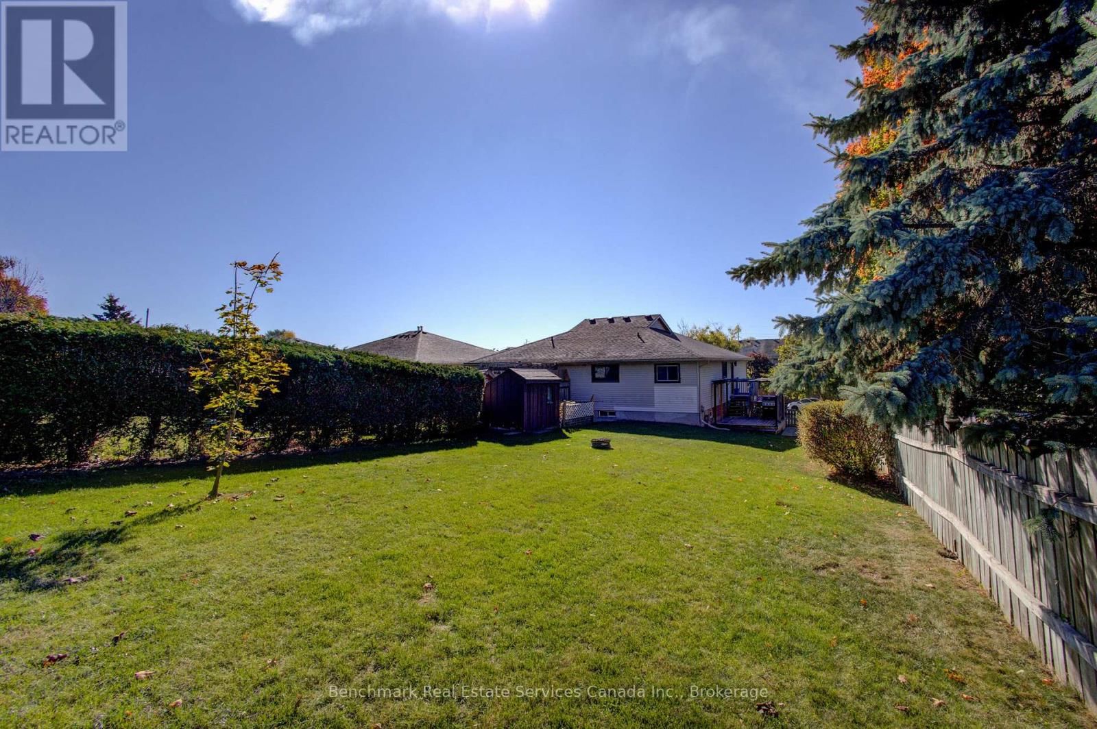 21 SOUTHVALE ROAD Image 34