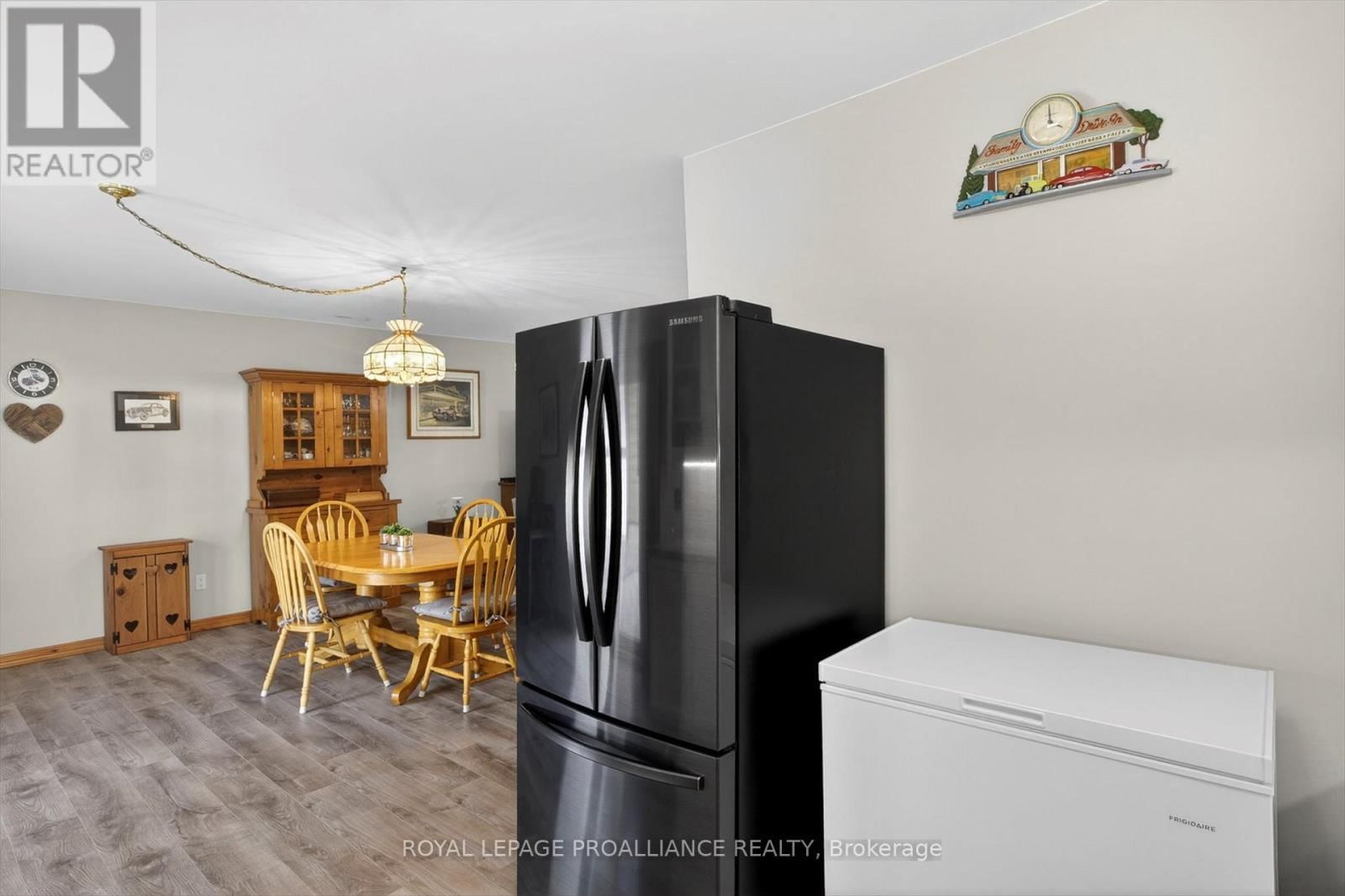 244 FLYNN'S ROAD Image 14