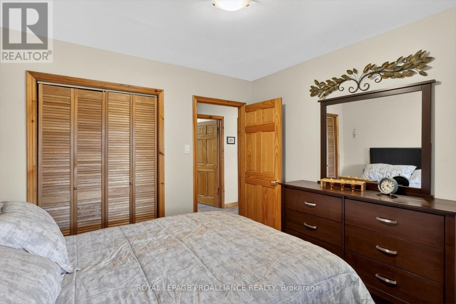 244 FLYNN'S ROAD Image 26