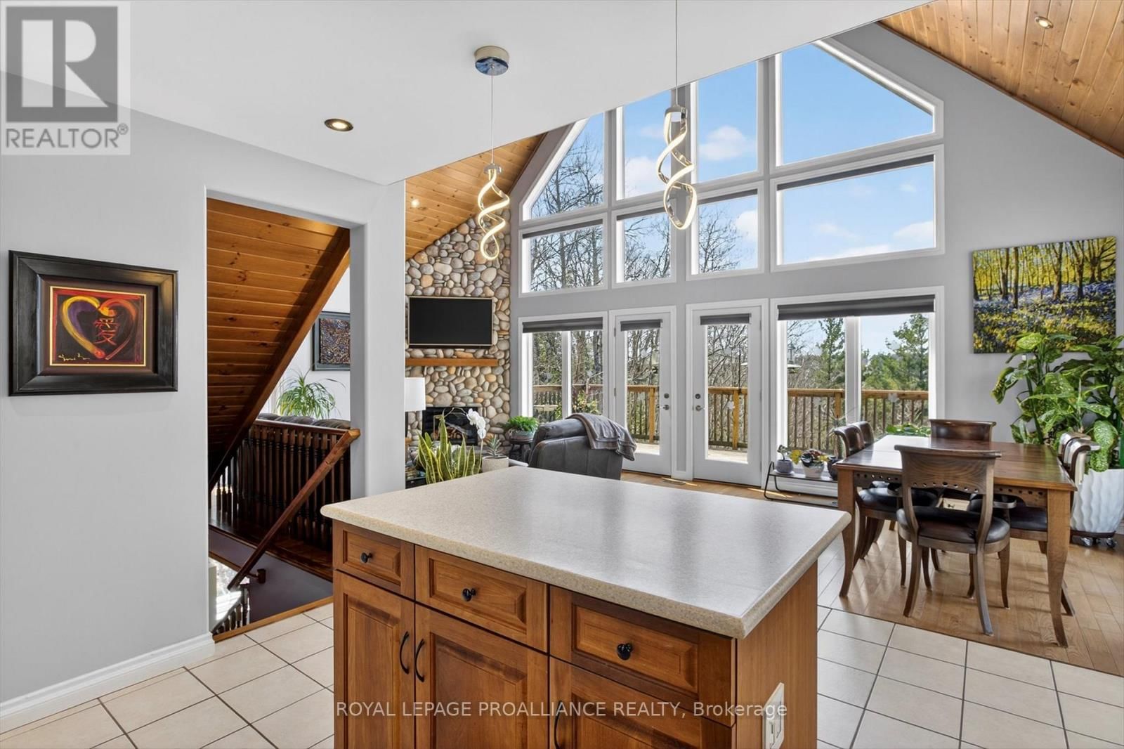 849 BLAND LINE Image 11