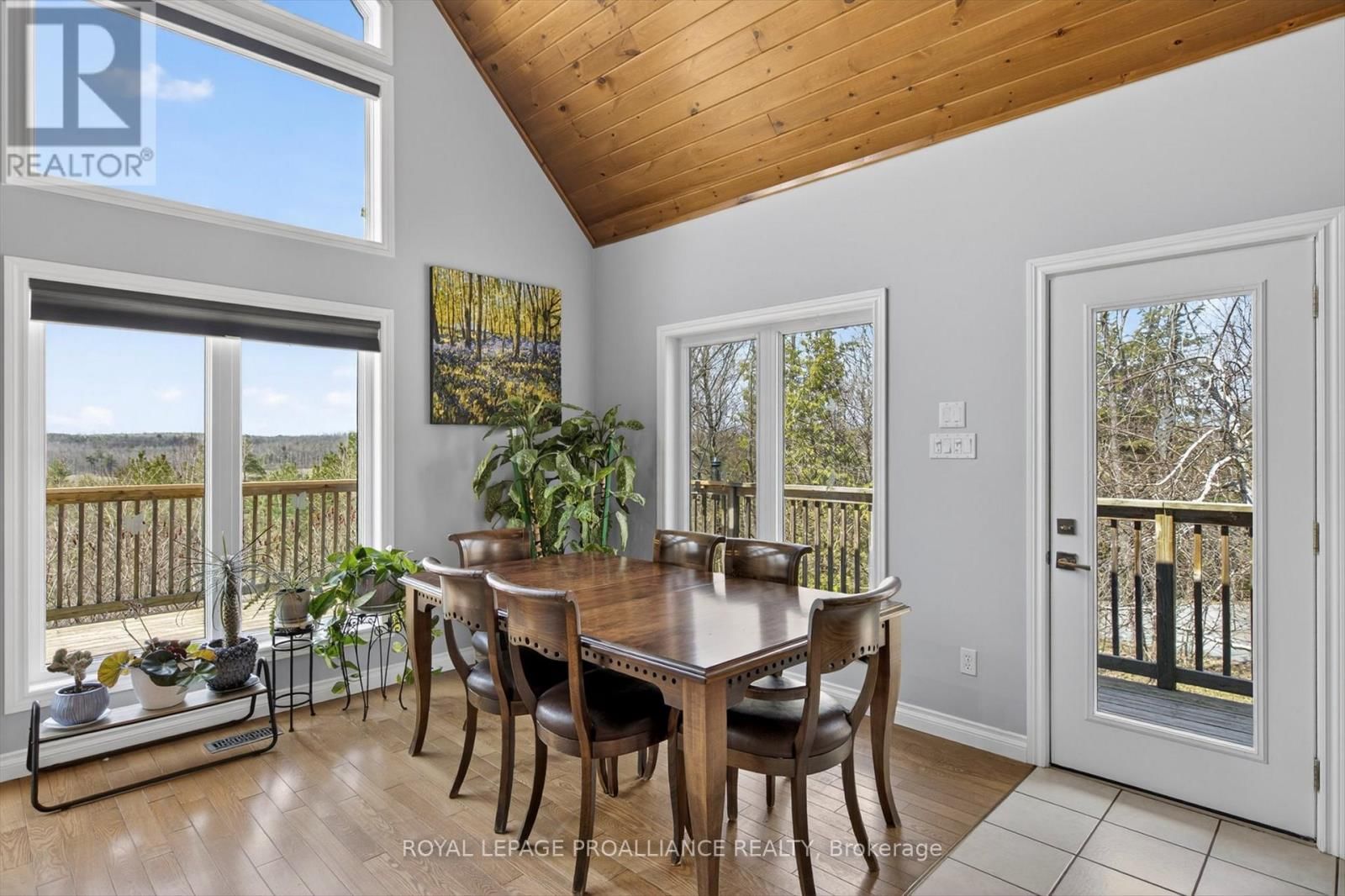 849 BLAND LINE Image 12