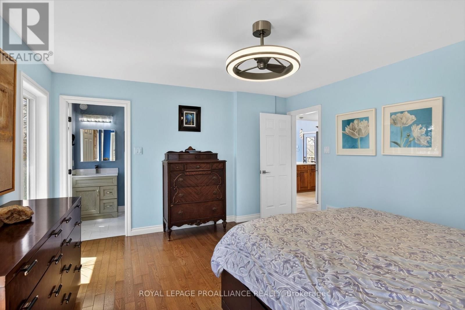 849 BLAND LINE Image 20