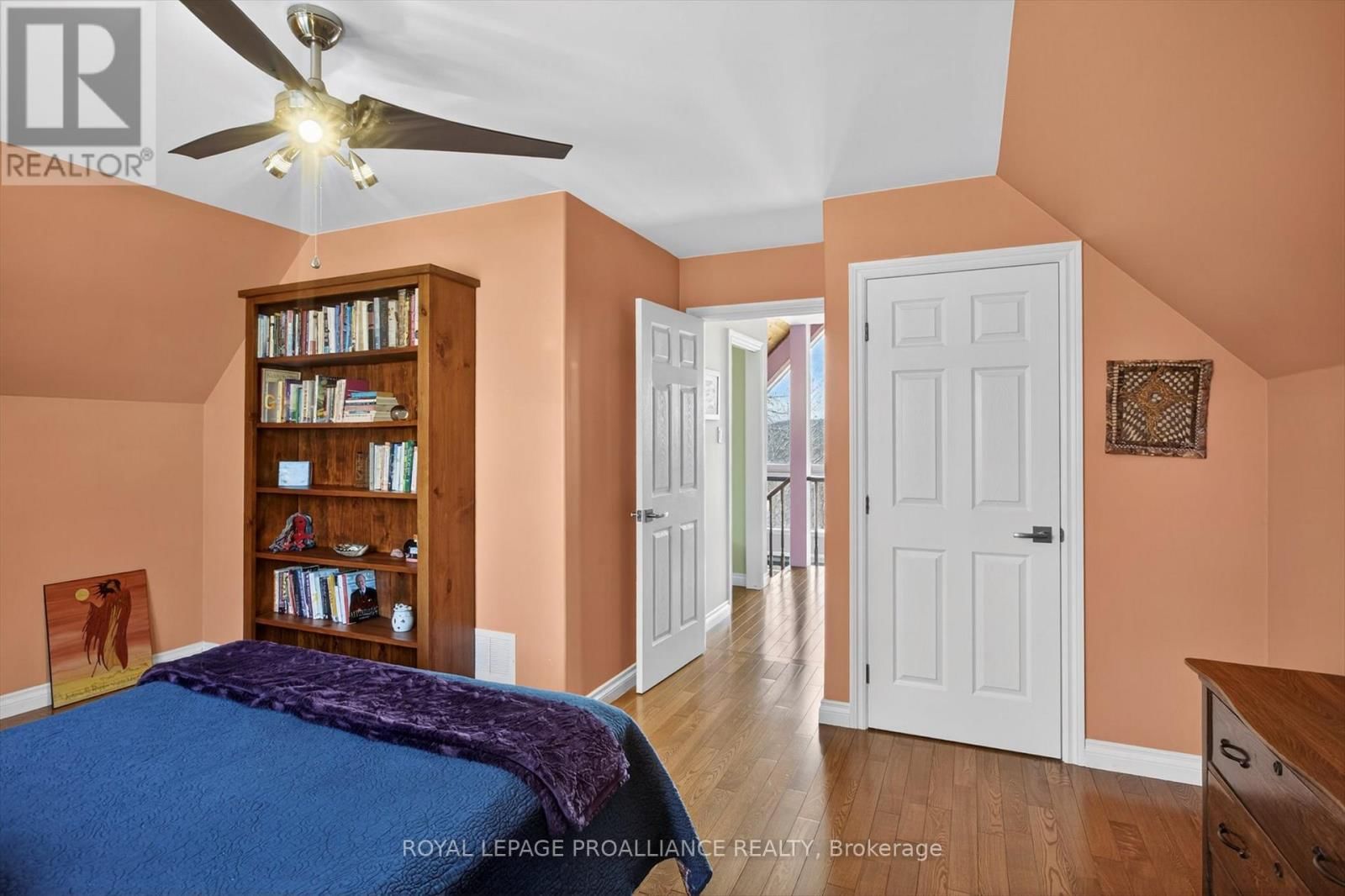 849 BLAND LINE Image 24