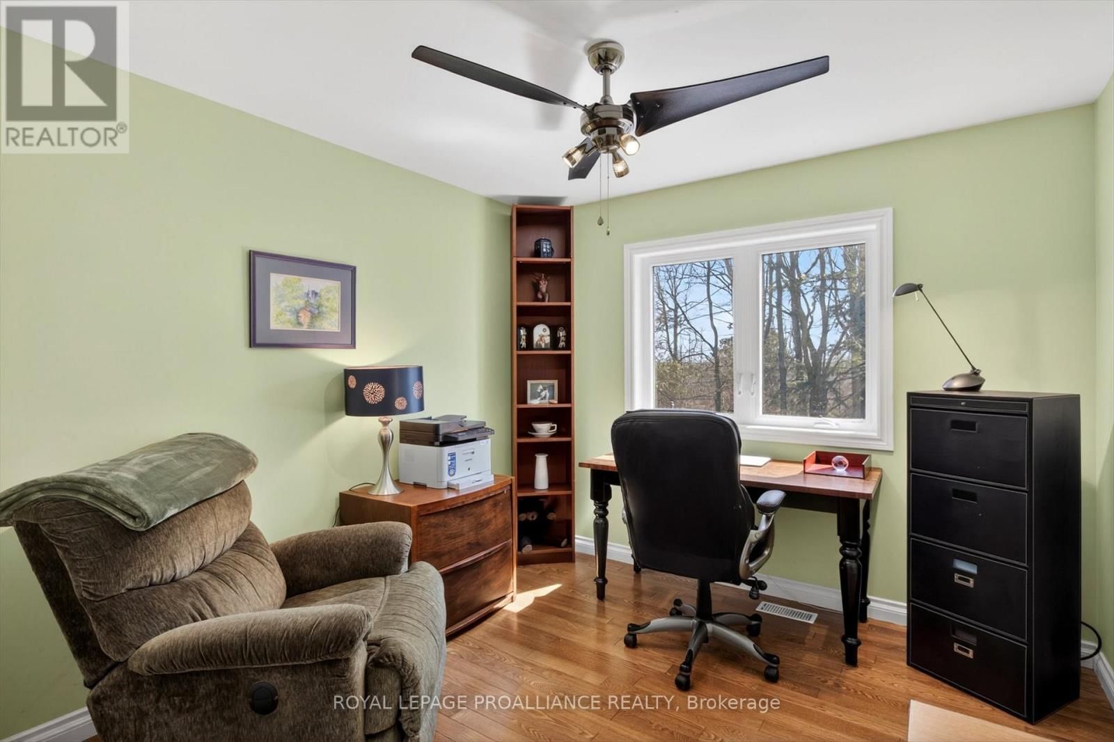 849 BLAND LINE Image 26