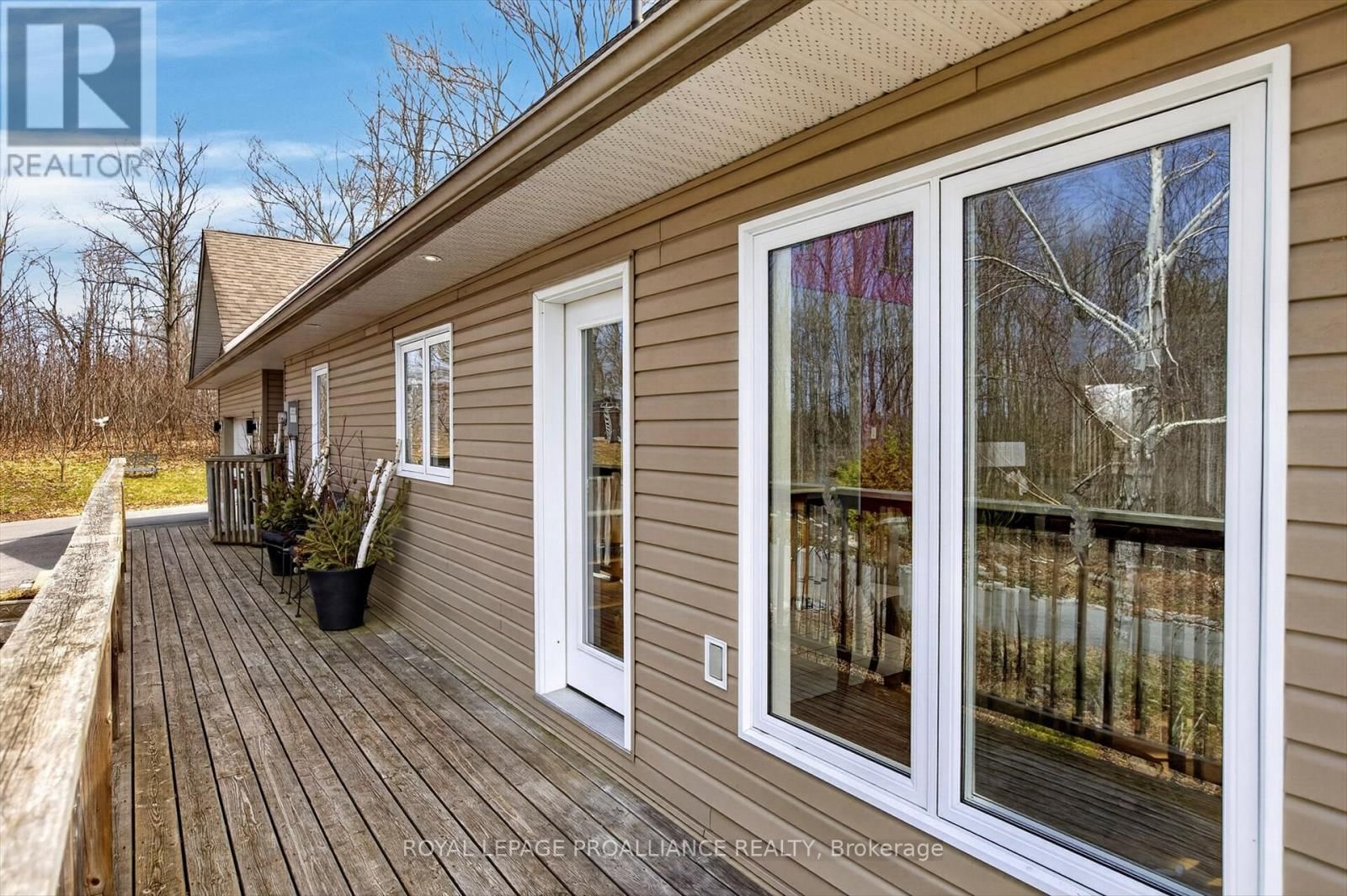 849 BLAND LINE Image 36