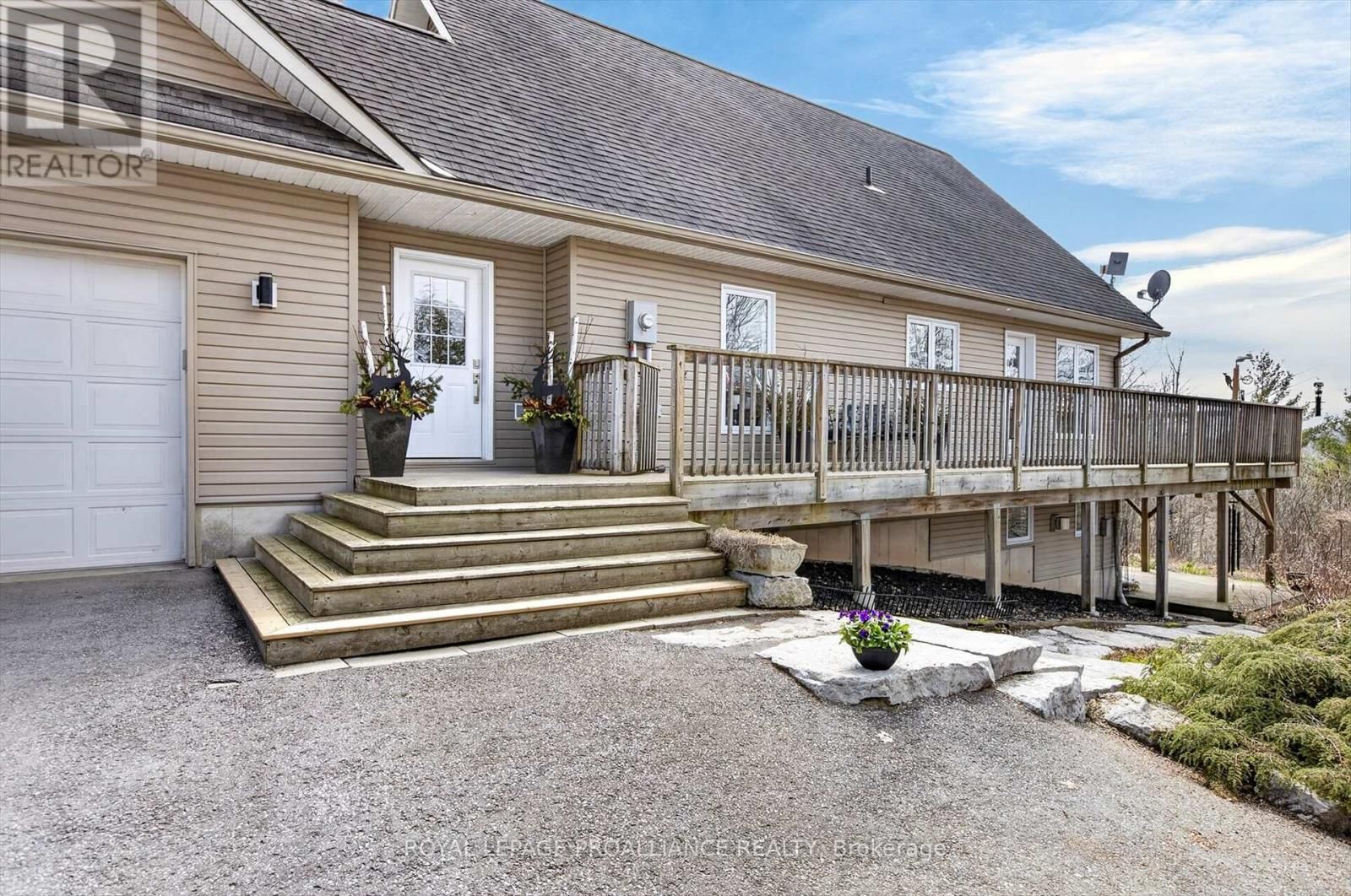 849 BLAND LINE Image 5