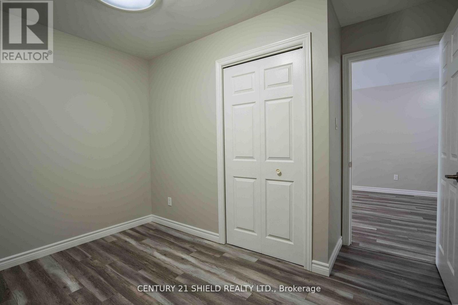 223 THIRD STREET WEST Image 11