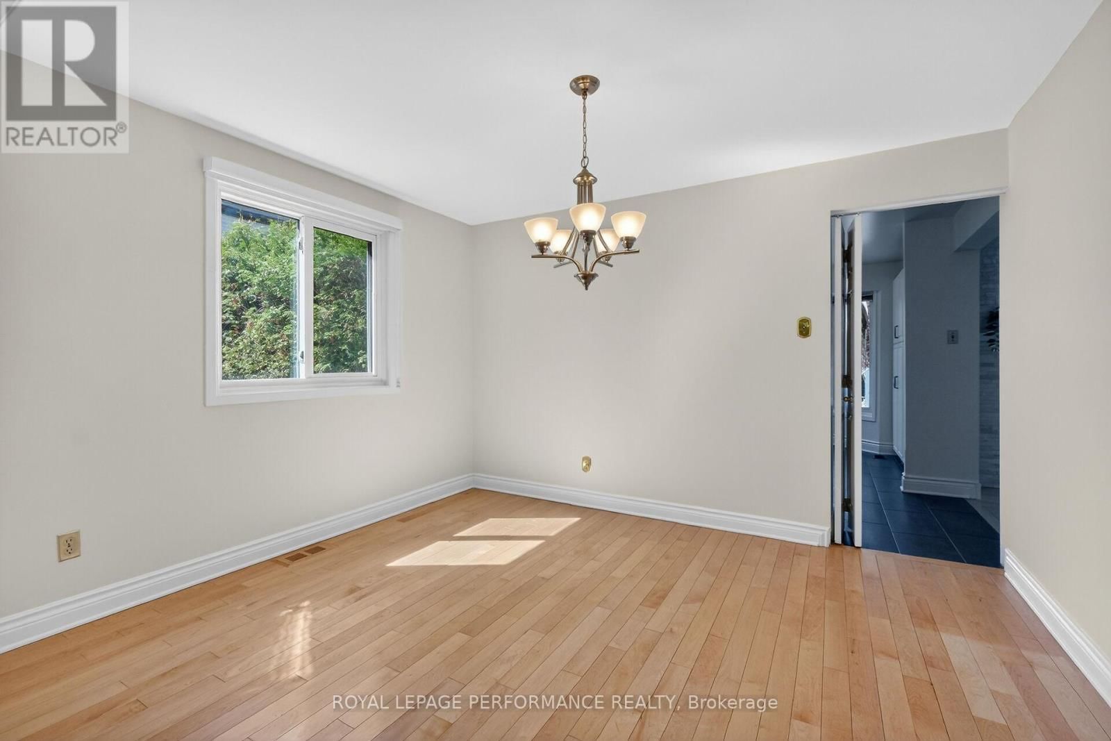 13 VALLEY RIDGE STREET Image 11