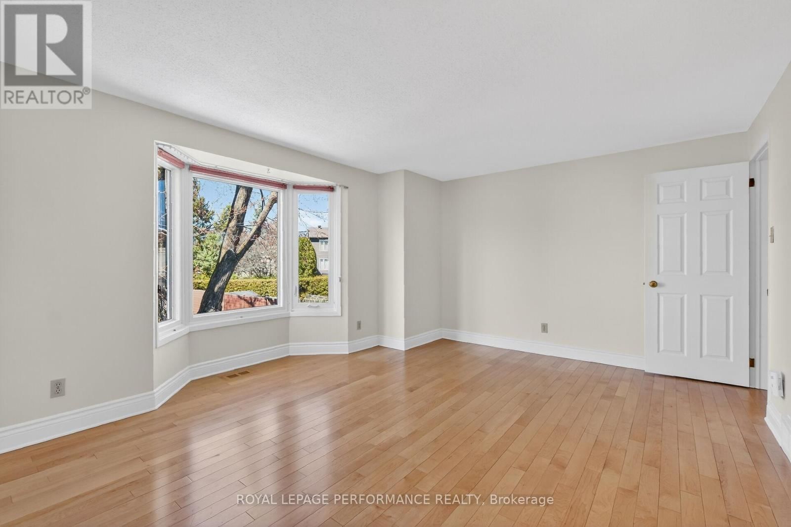 13 VALLEY RIDGE STREET Image 26