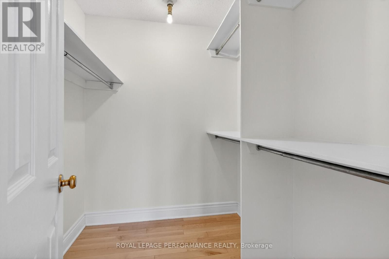 13 VALLEY RIDGE STREET Image 29