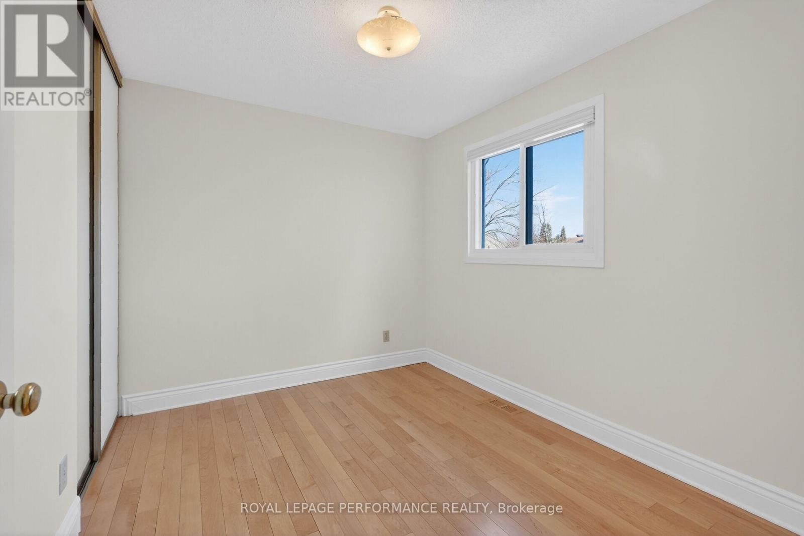 13 VALLEY RIDGE STREET Image 35