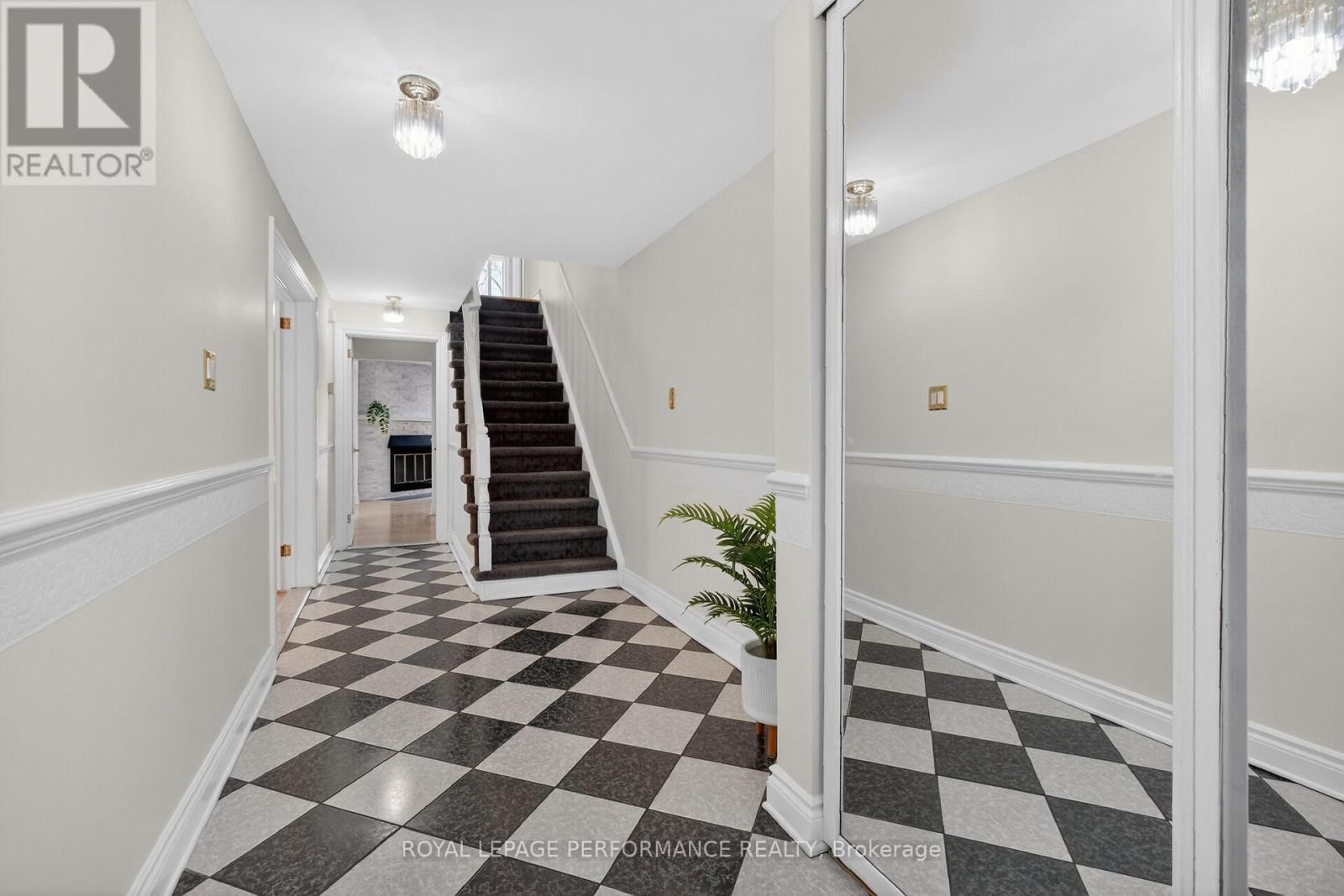 13 VALLEY RIDGE STREET Image 6