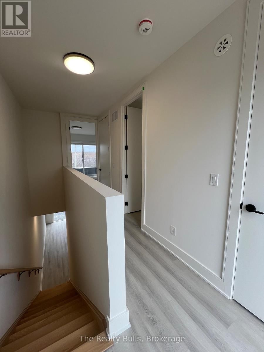 64 - 3 ABBOT STREET Image 19