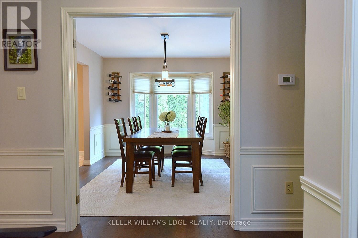 18 CHARTERHOUSE CRESCENT Image 10