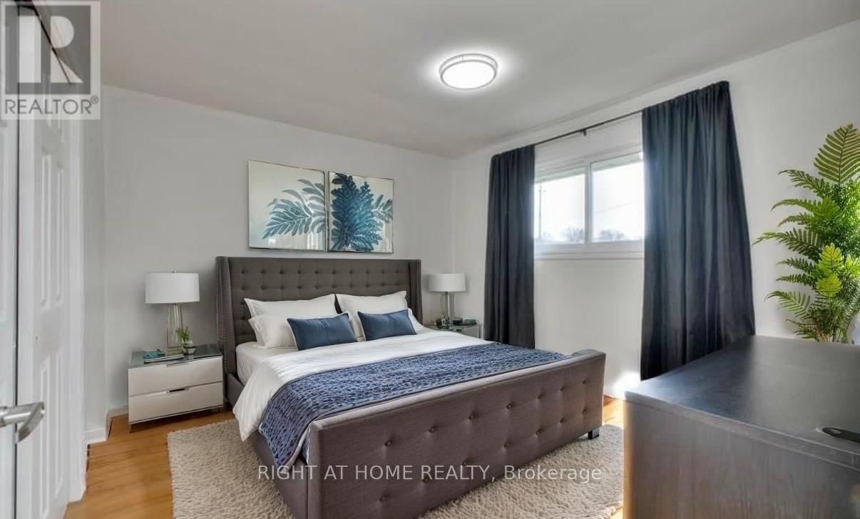 Upper - 484 SPEEDVALE AVENUE EAST Image 7