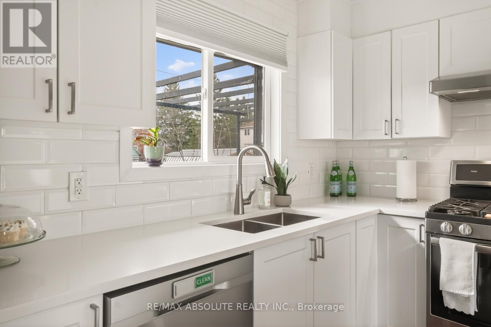 33 OWLSHEAD ROAD Image 10