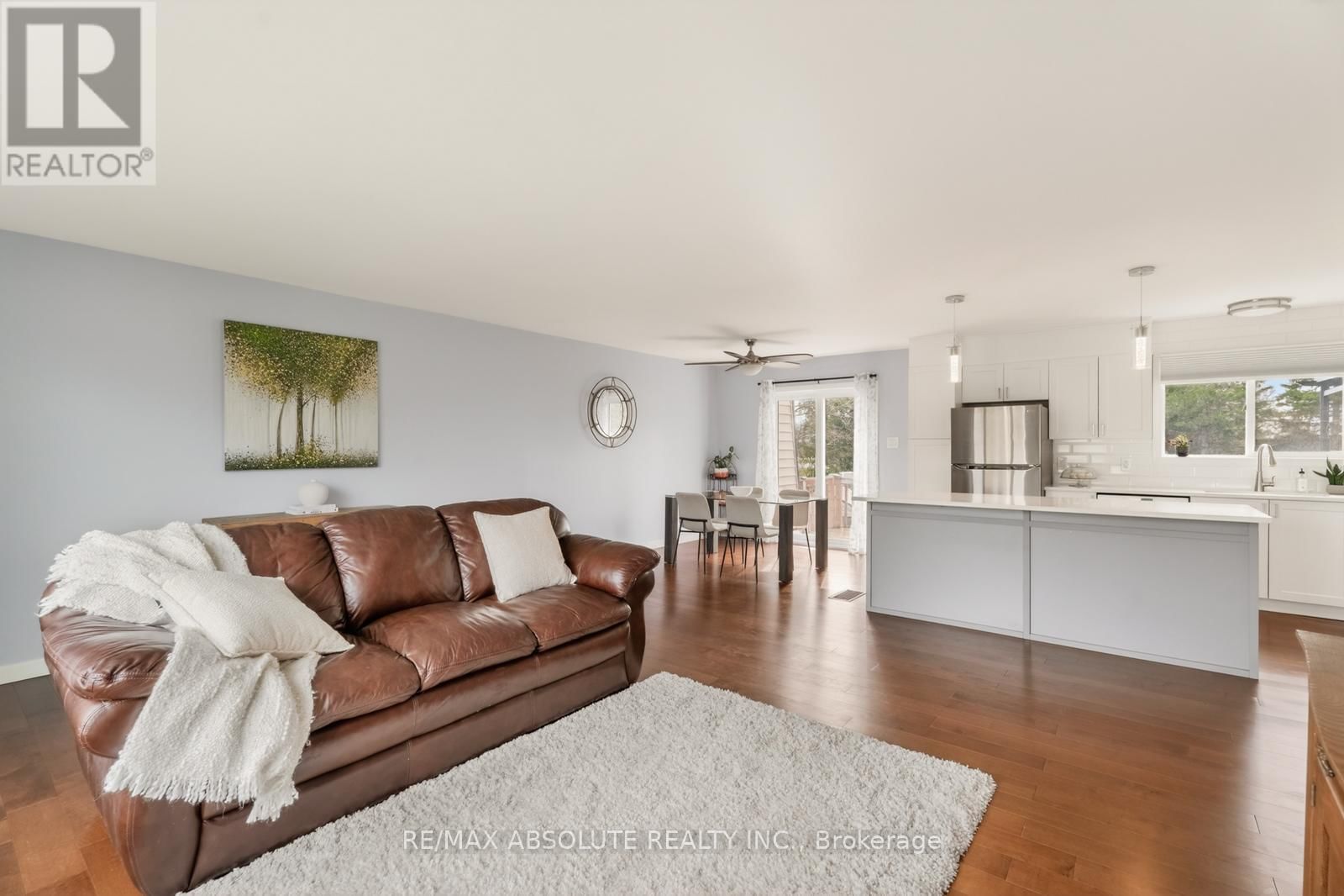 33 OWLSHEAD ROAD Image 14