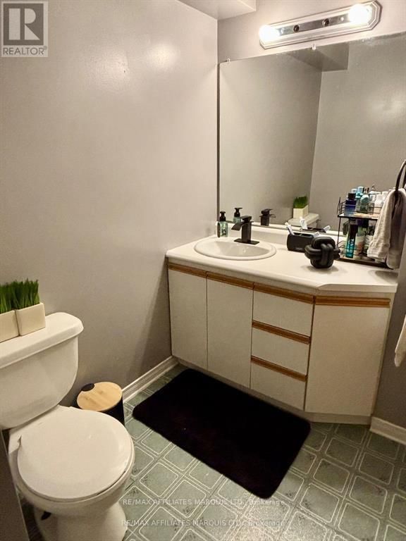 20 FORESTDALE CRESCENT Image 32