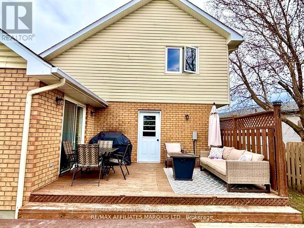 20 FORESTDALE CRESCENT Image 35