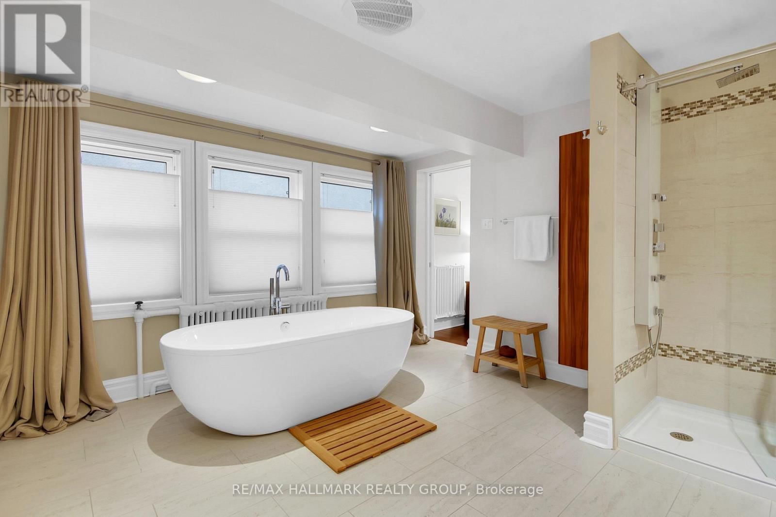 24 MORRIS STREET Image 18