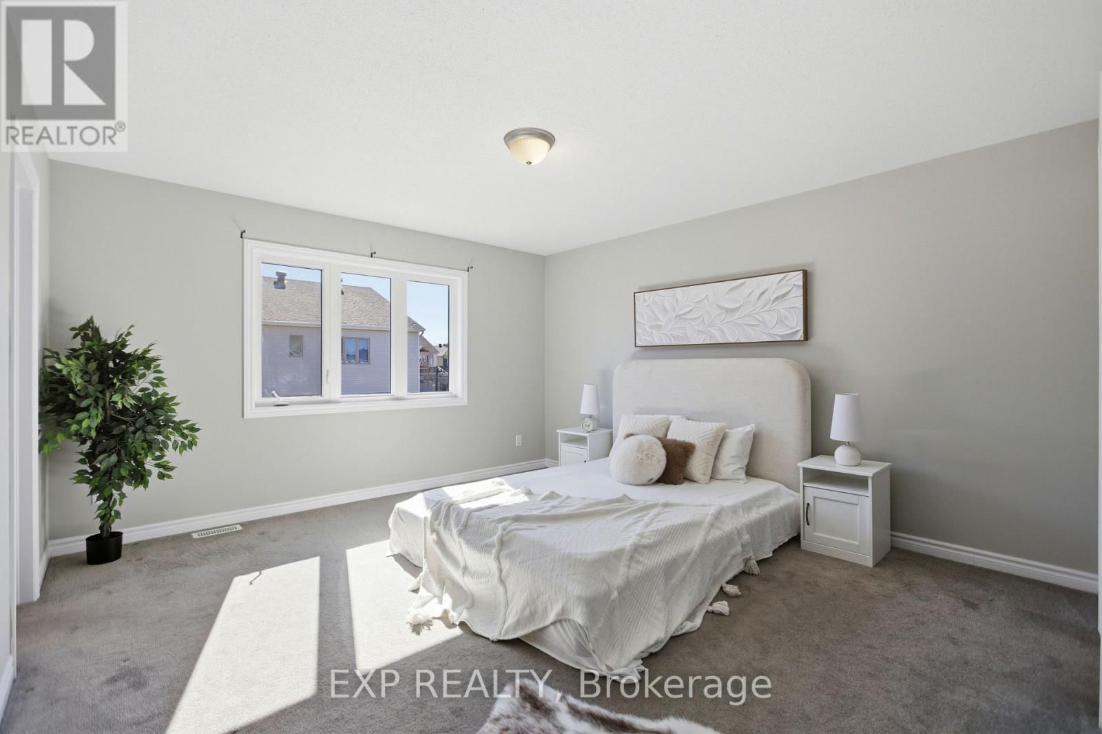 652 CONTINENTAL AVENUE Image 19