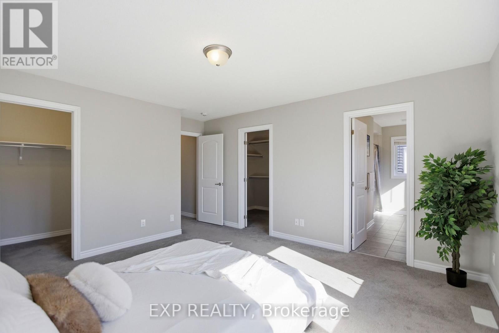 652 CONTINENTAL AVENUE Image 20