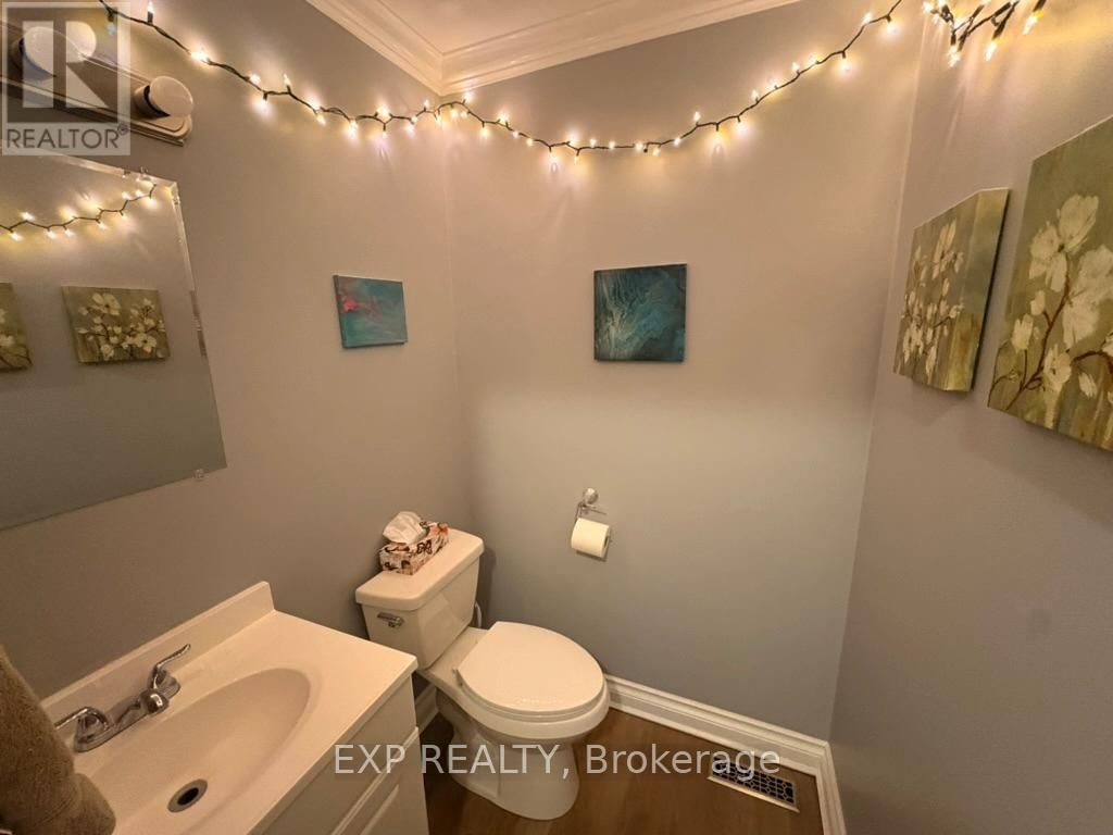 7B CLARENDON AVENUE Image 10